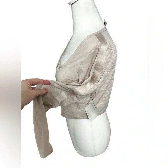 Victoria's Secret Zip Up Crop Top Light Pink leopard large - Picture 2 of 12